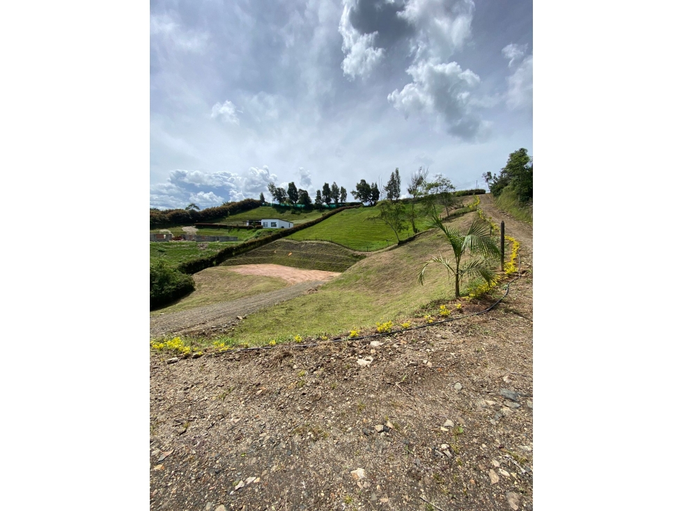 Lote en venta en Cascajo Abajo, Marinilla 3.425 m² — foto 4