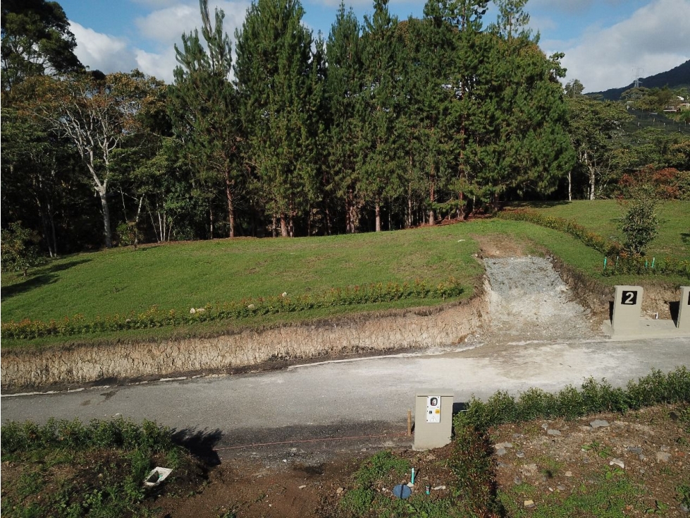 Lote en venta en El Canada, El Carmen de Viboral 2.000 m² — foto 4