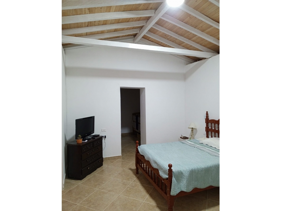 Finca en venta en Piedras Blancas, Guarne 10.120 m² (1,0 ha) — foto 4