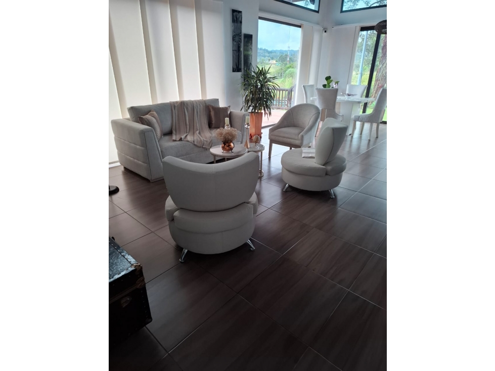 Finca en venta en Vereda Montañez, Guarne 6.500 m², 7 hab — foto 5