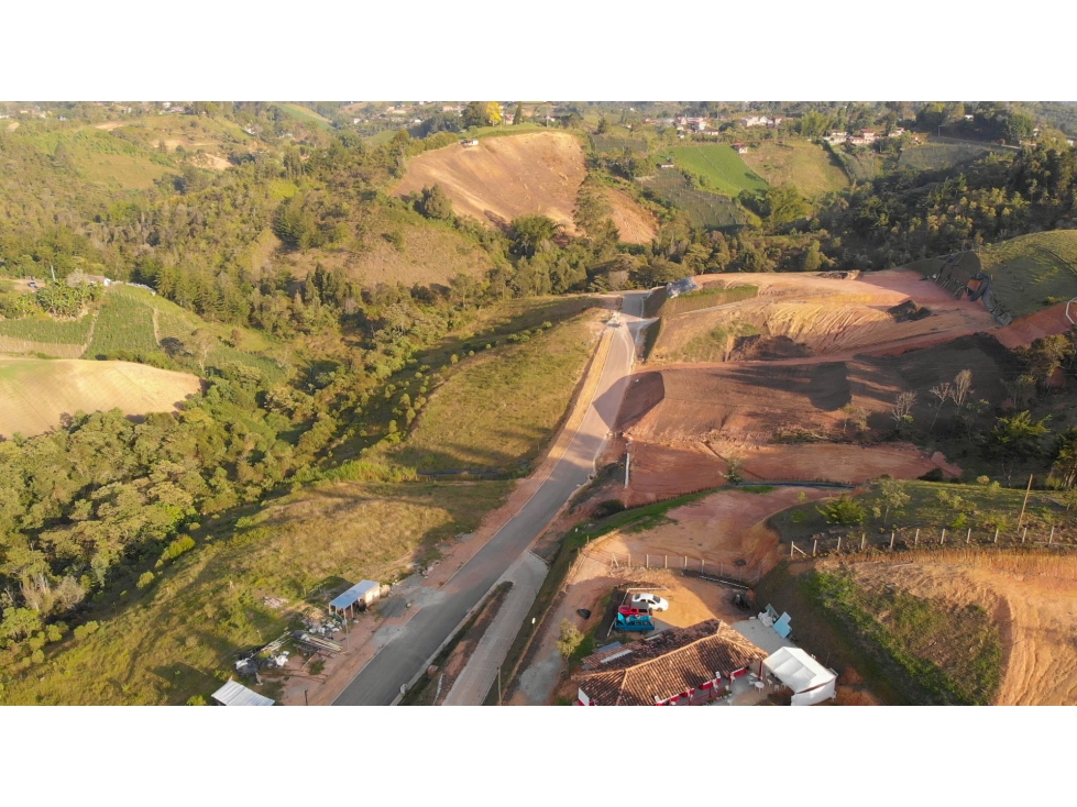 Lote en venta en Belén, Marinilla 2.500 m² en condominio Monte Verde — foto 3