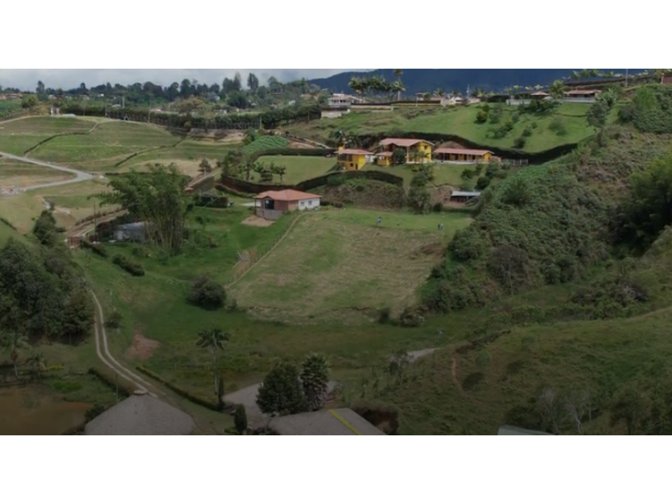 Lote en venta en Santuario 3.340 m² plano a 400 m de la autopista — foto 4