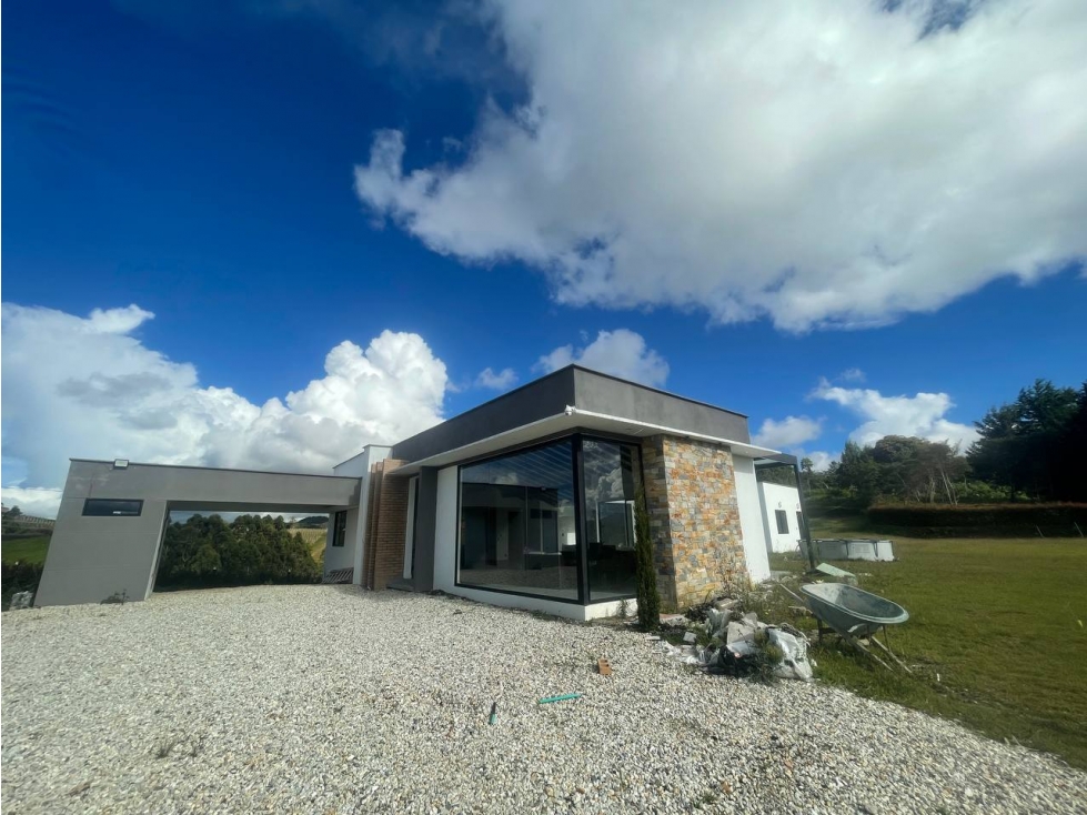 Finca en venta en Vereda Las Mercedes, Marinilla 3.400 m², 4 hab