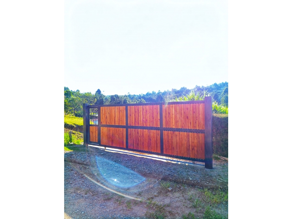 Finca en venta en Piedras Blancas, Guarne 10.120 m² (1,0 ha) — foto 2