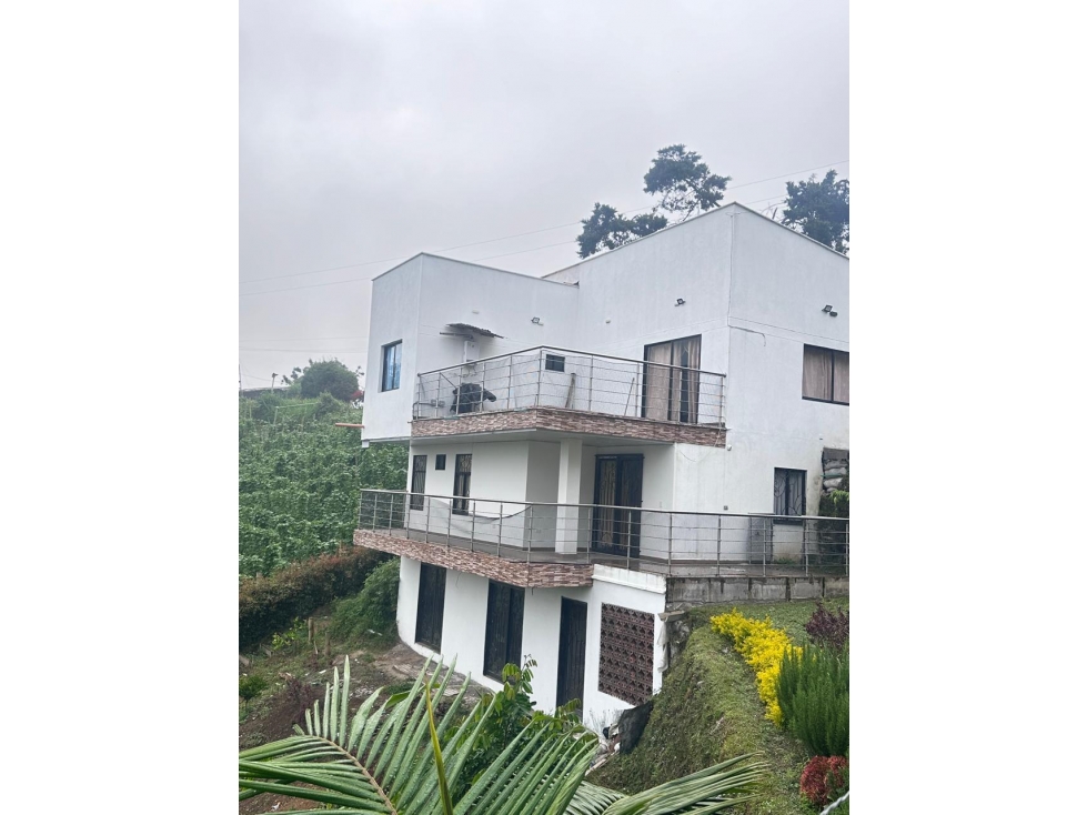 Casa en venta en Campo Alegre, Marinilla 1.200 m², 4 hab — foto 2