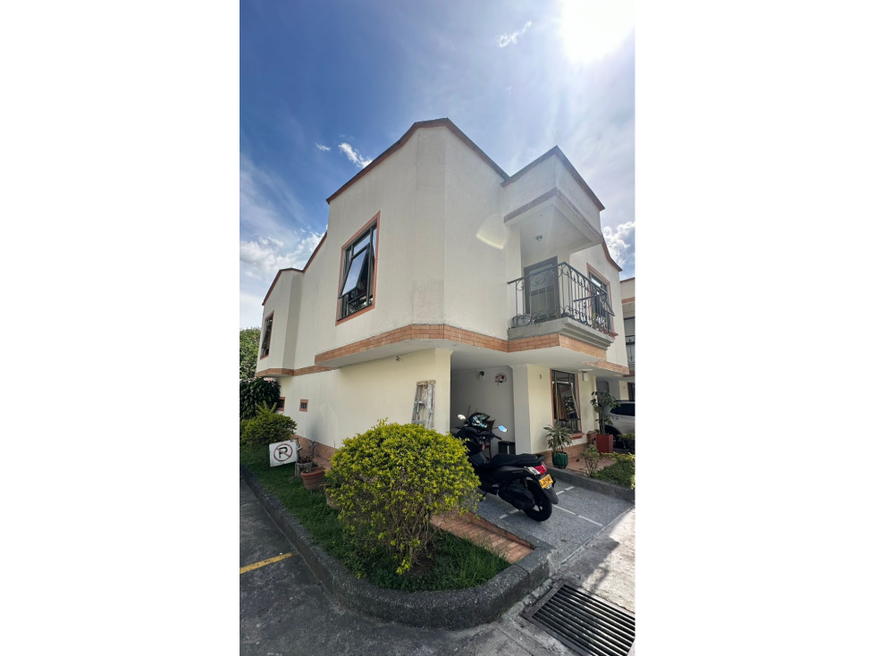 Venta Casa Norte Armenia Quindio, Colombia COD: 9325722