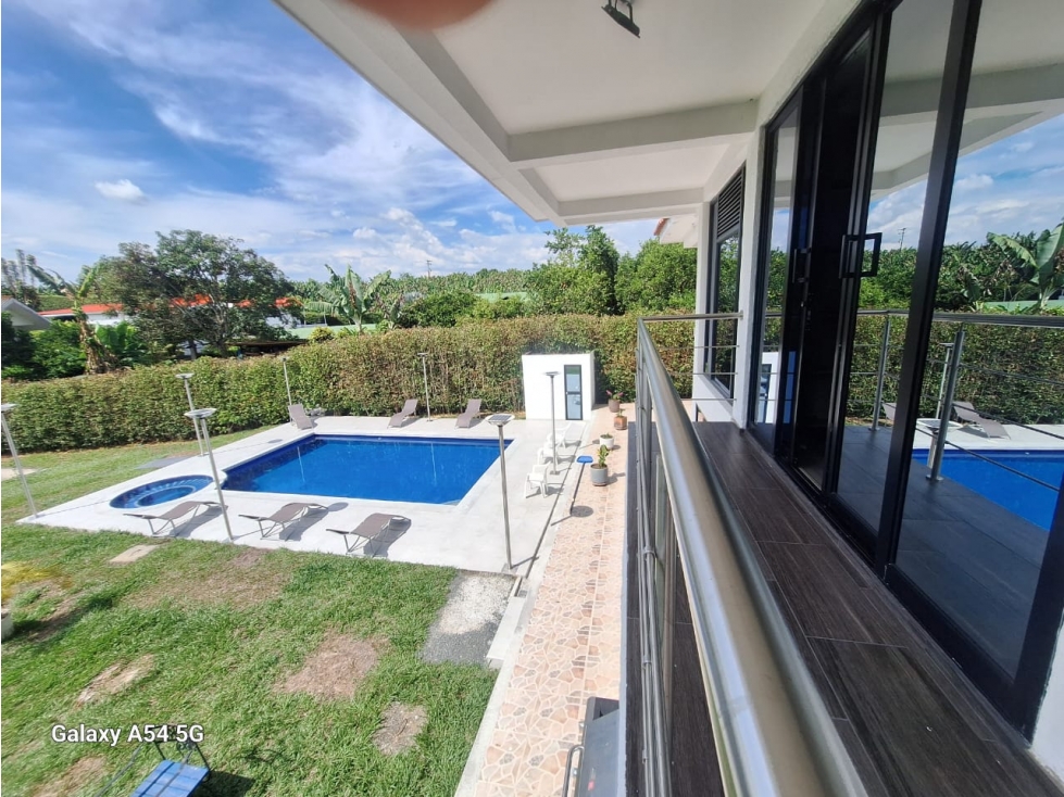 Venta Chalet Sector vía Tebaida Quindio COD: 8161718 - 5