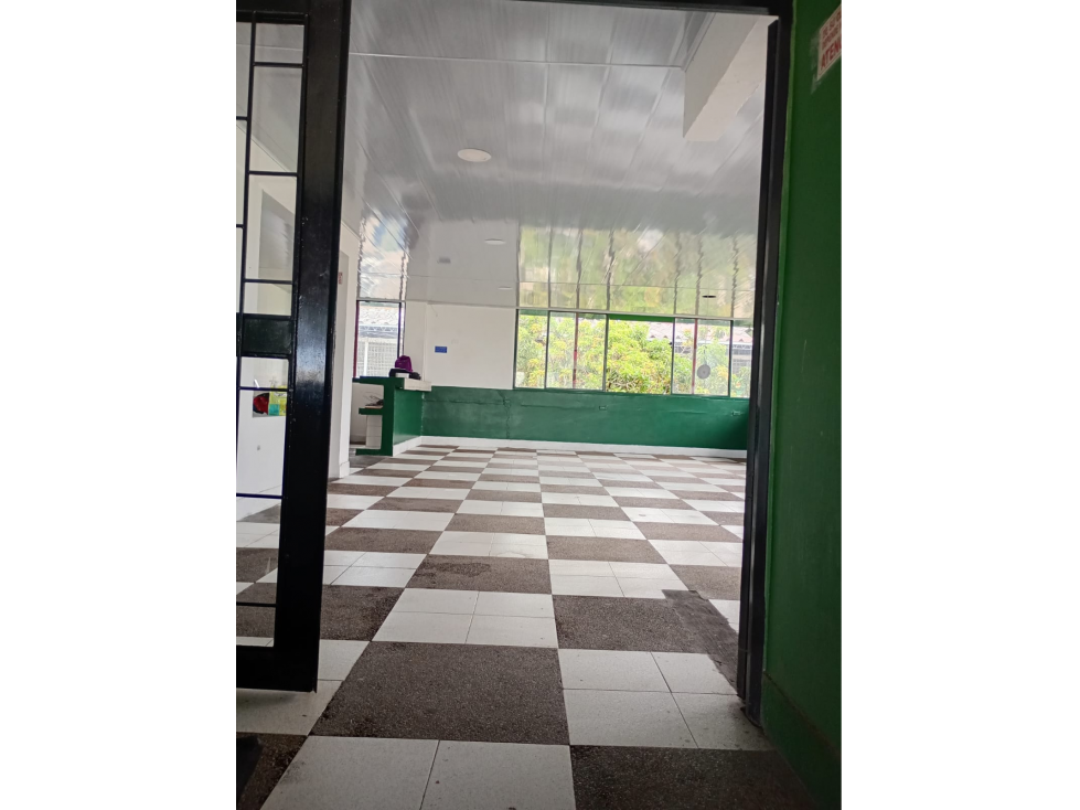 Venta Bodega Occidente vía a Montenegro Quindío (COL) COD: 9404955 - 2
