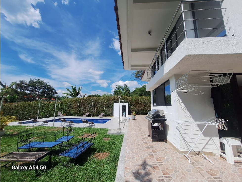 Venta Chalet Sector vía Tebaida Quindio COD: 8161718 - 3