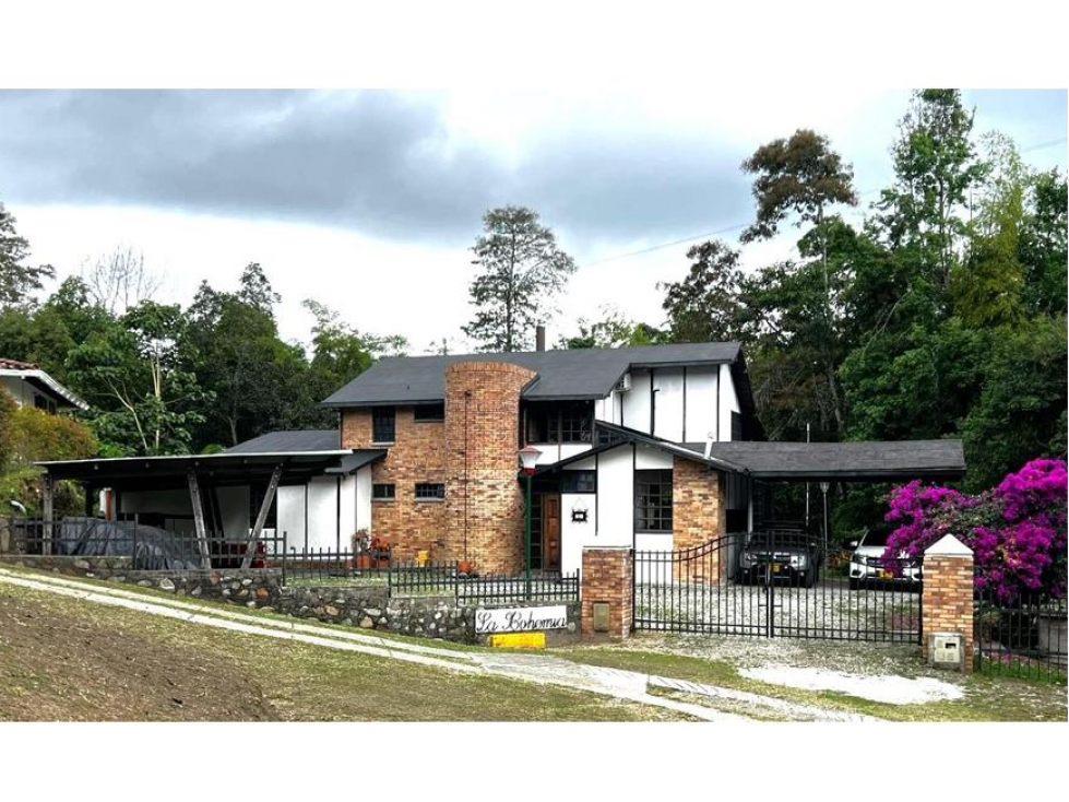 Venta Casa Campestre Circasia vía Salento Quin. (COL) COD: 9508912