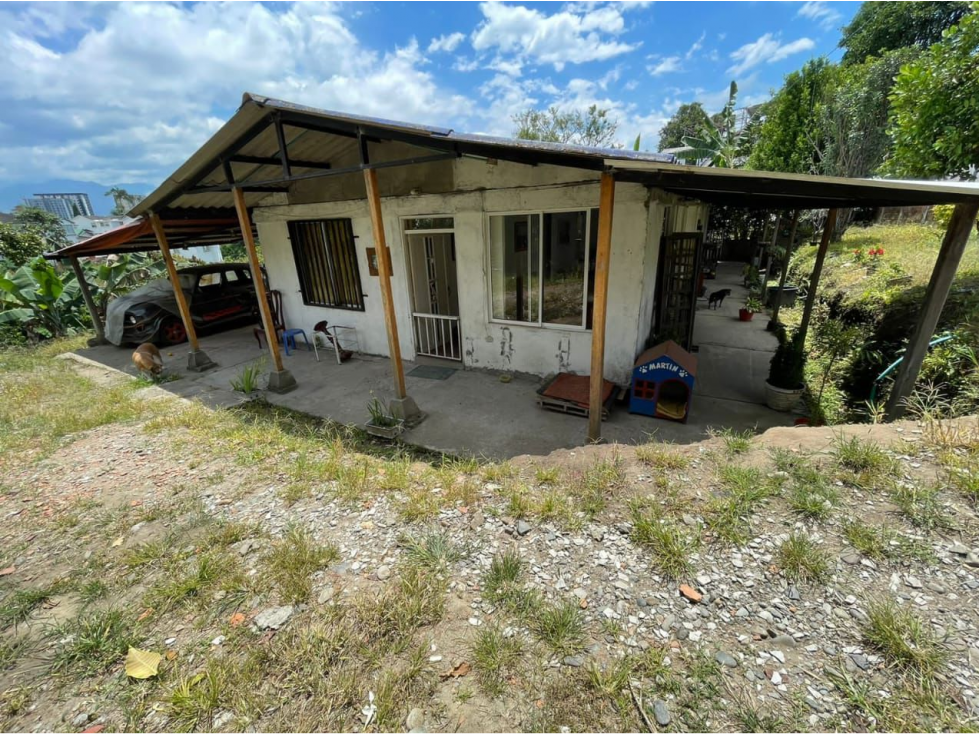 Venta Casa Campestre vía Circasia. Quindio (COL) COD: 9588816