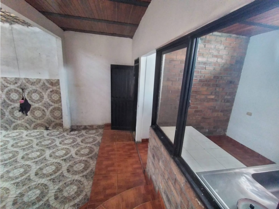 LUXA ARRIENDA APARTAMENTO PRIMER PISO BARRIO VILLA DEL SUR POPAYAN — foto 2