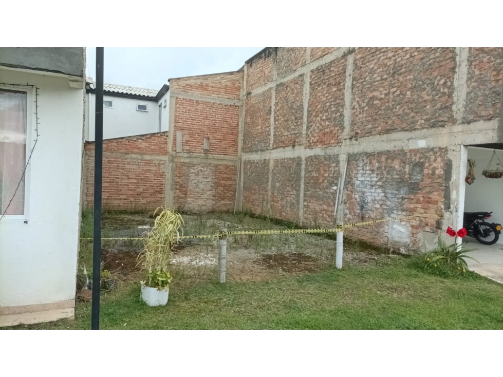 LUXA INMOBILIARIA VENDE LOTE CONJUNTO CERRADO CAMINOS DE CALIBIO — foto 3