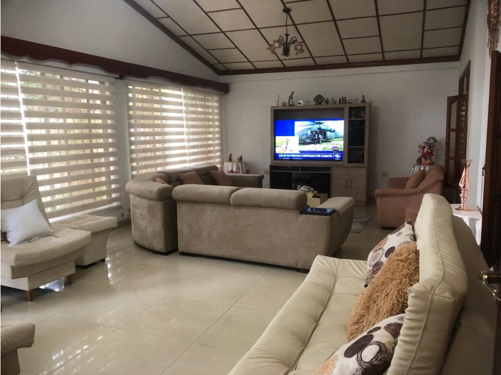 LUXA VENDE CASA AMPLIA BARRIO CATAY POPAYAN