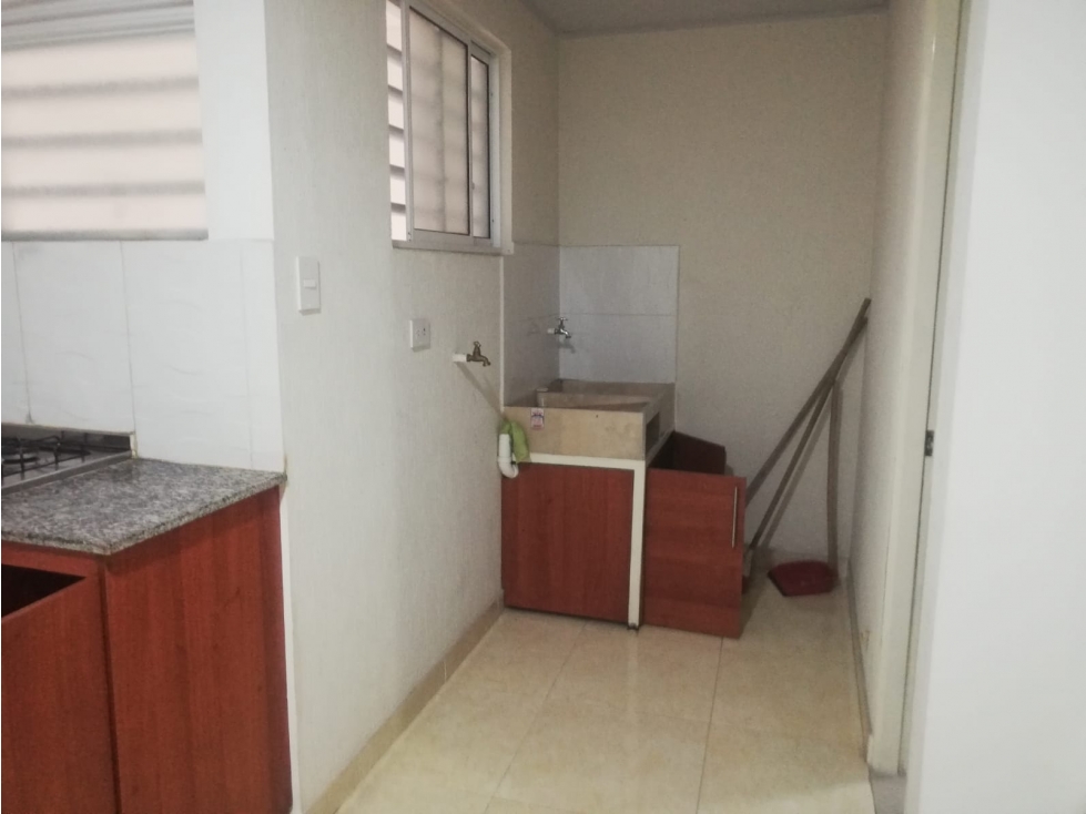 LUXA ARRIENDA APARTAESTUDIO EN EDIFICIO EL ALTO PINO PRIMER PISO — foto 5