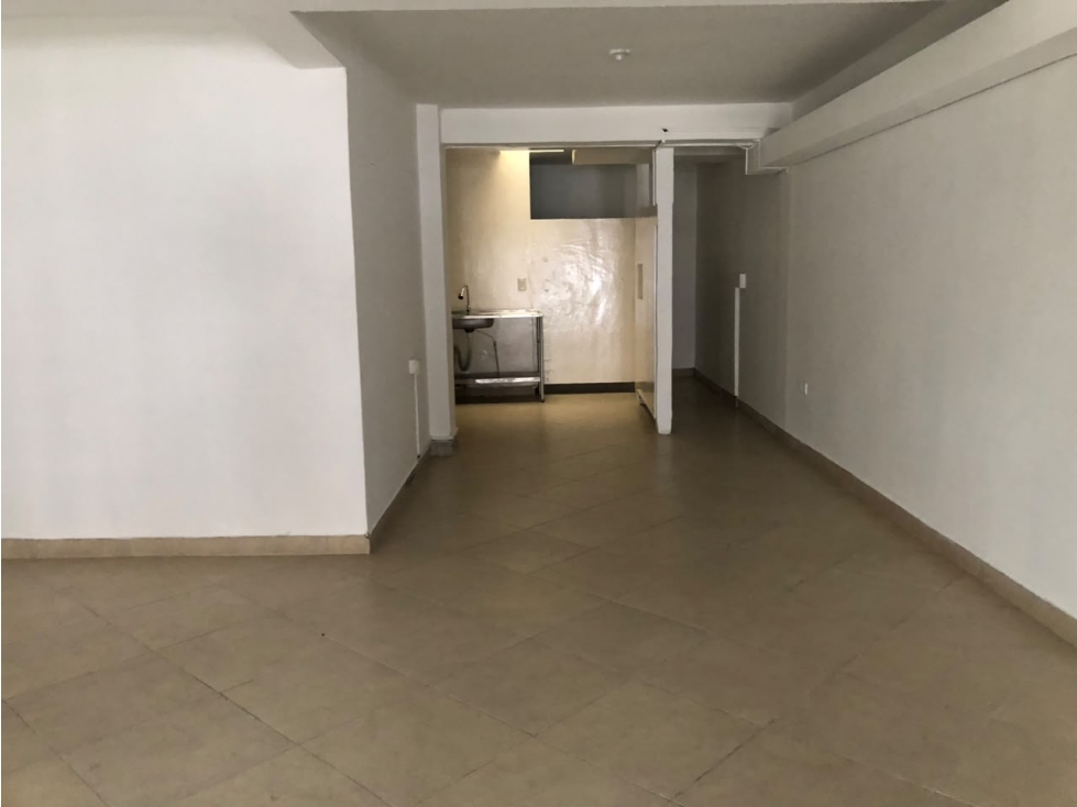 LUXA INMOBILIARIA ARRIENDA LOCAL COMERCIAL EN EL BARRIO EL RECUERDO - 2
