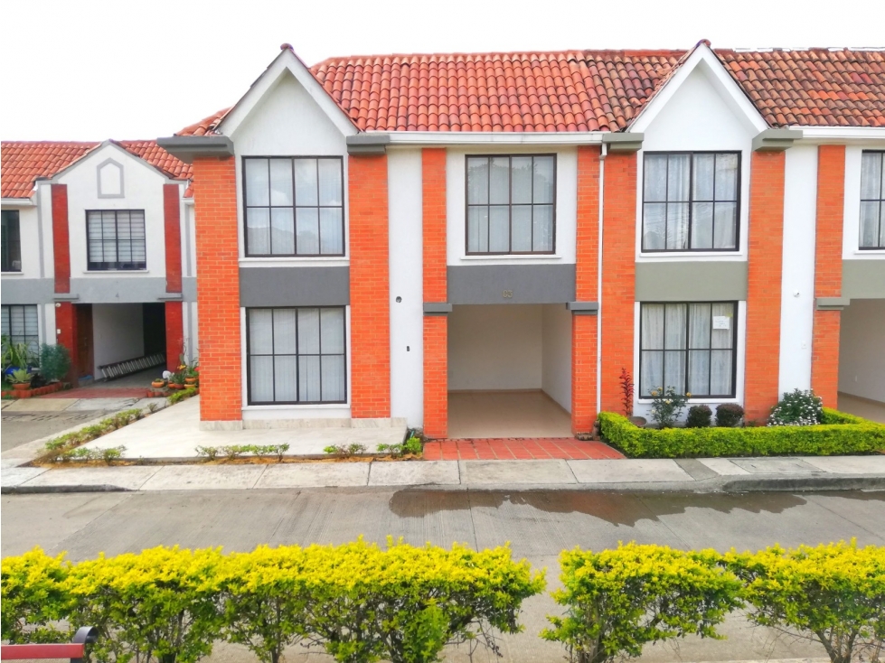 LUXA VENDE CASA CONJUNTO PLAZUELAS DE LA HACIENDA POPAYAN