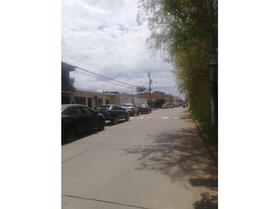 LUXA VENDE CASA BARRIO CIUDAD JARDIN DOS PISOS- POPAYAN — foto 4