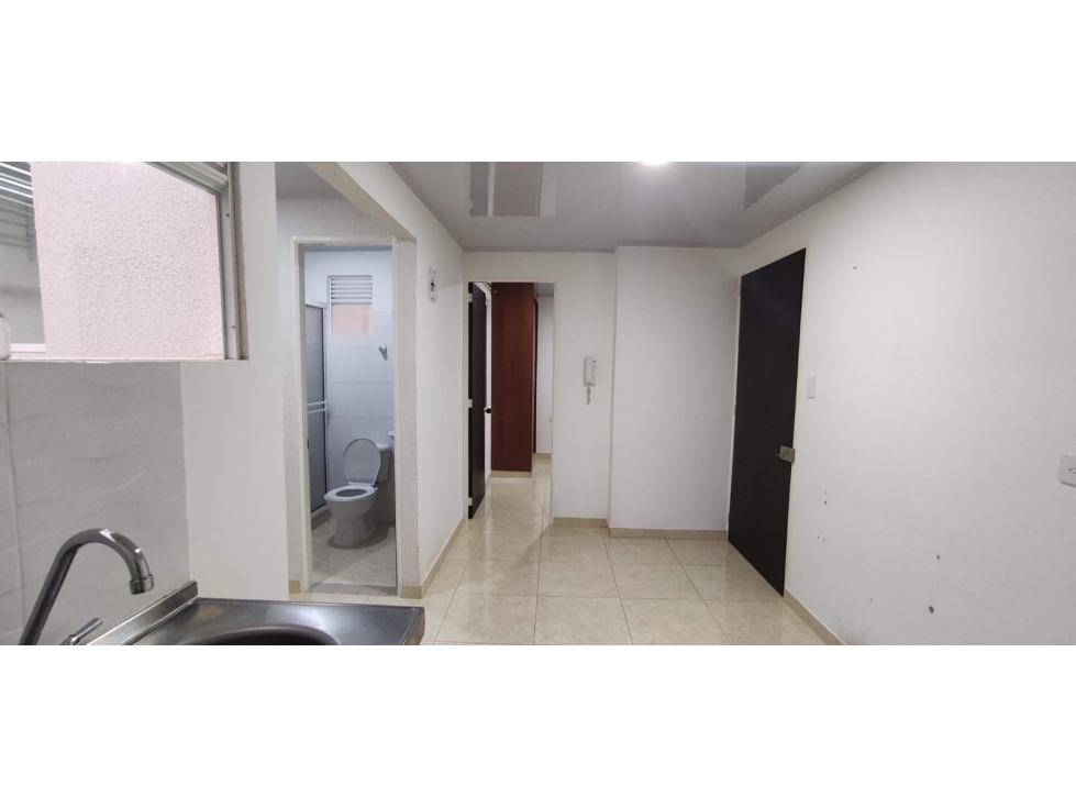 LUXA VENDE APARTAE. EDIF. ALTO PINO CIUDAD JARDIN..Tercer piso — foto 2