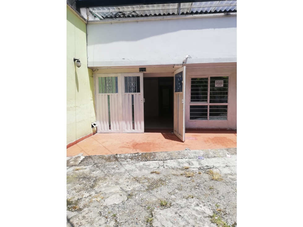 LUXA VENDE O PERMUTA CASA 2 PISOS. APTOS INDEPENDIENTES. - EL UVO. — foto 2
