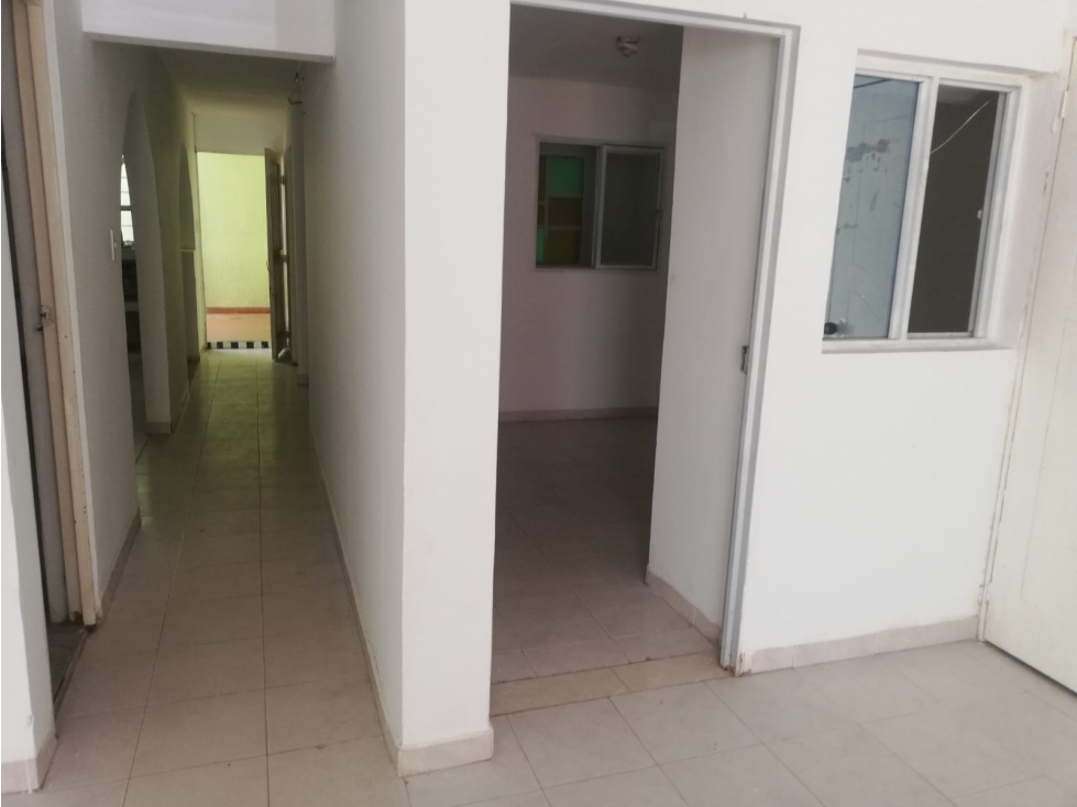 LUXA VENDE O PERMUTA CASA 2 PISOS. APTOS INDEPENDIENTES. - EL UVO. — foto 4