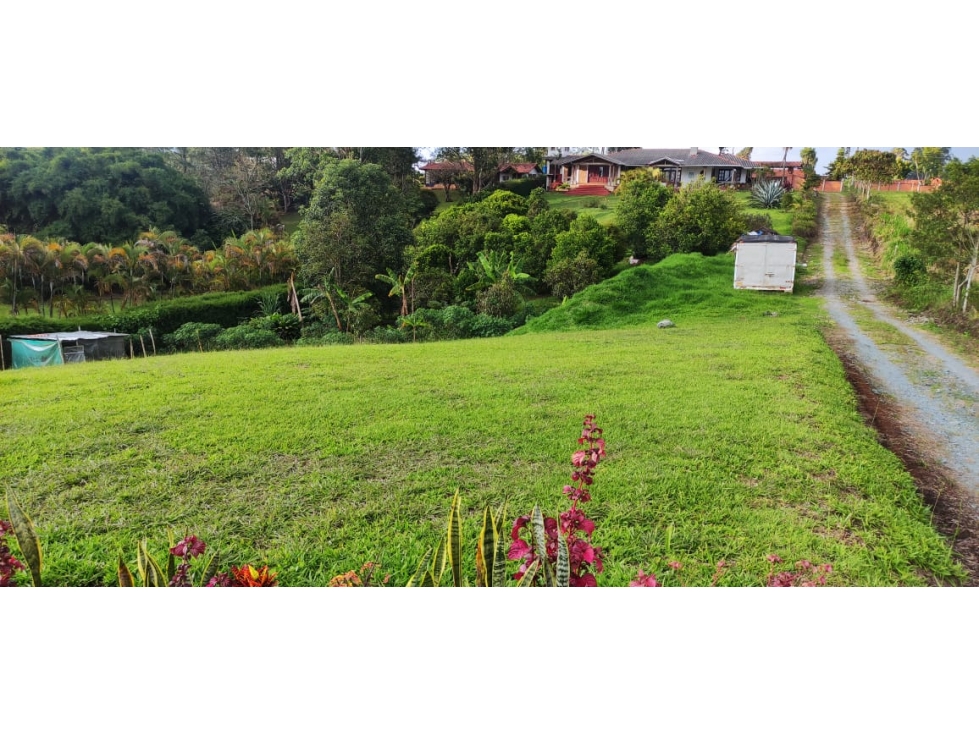 LUXA VENDE LOTES EN PARCELACION SAN FRANCISCO SECTOR VARIANTE NORTE - 1
