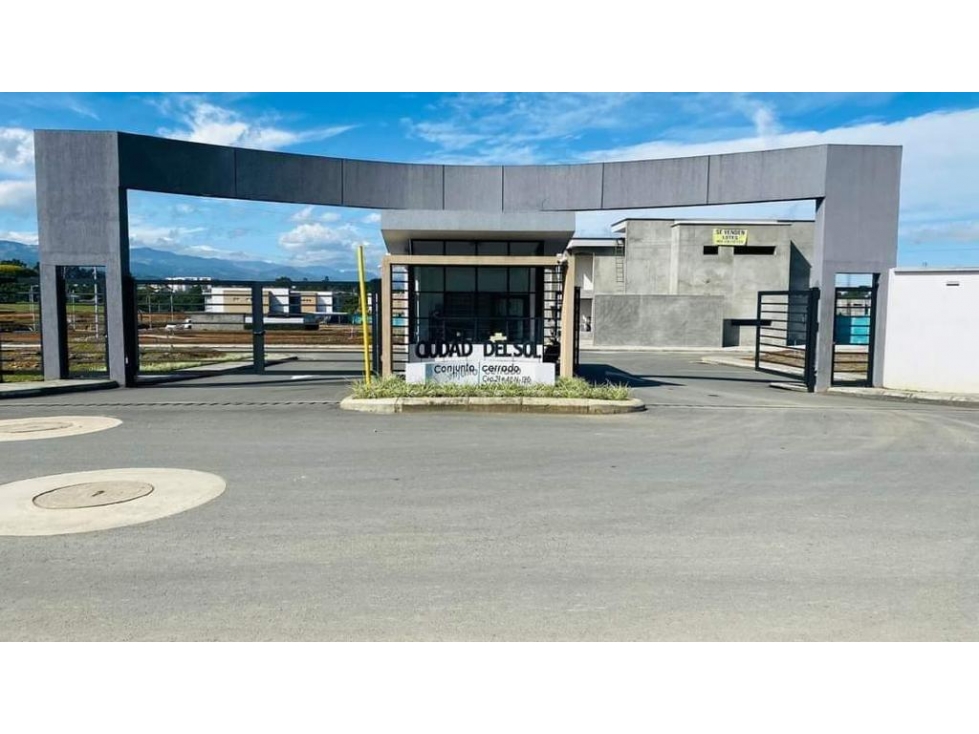 LUXA INMOBILIARIA VENDE LOTE CONJUNTO CIUDAD DEL SOL
