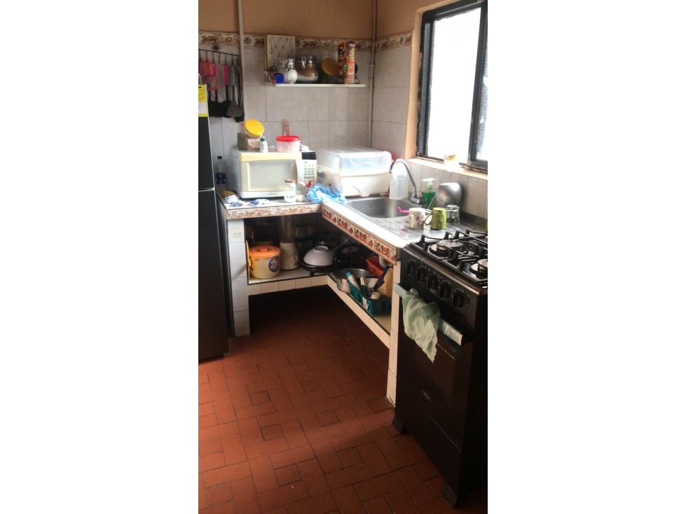 LUXA VENDE CASA DE 2 PISOS INDEPENDIENTES - BARRIO LOMAS DE GRANADA — foto 6