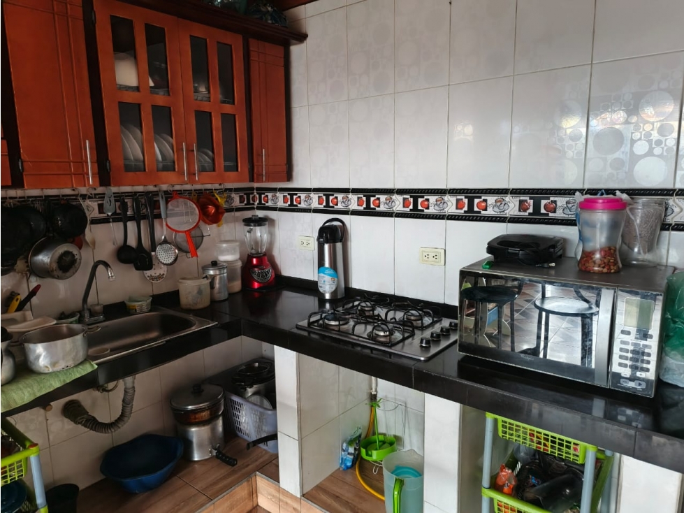 LUXA VENDE O PERMUTA CASA AMPLIA BARRIO LA SOMBRILLA POPAYAN — foto 4