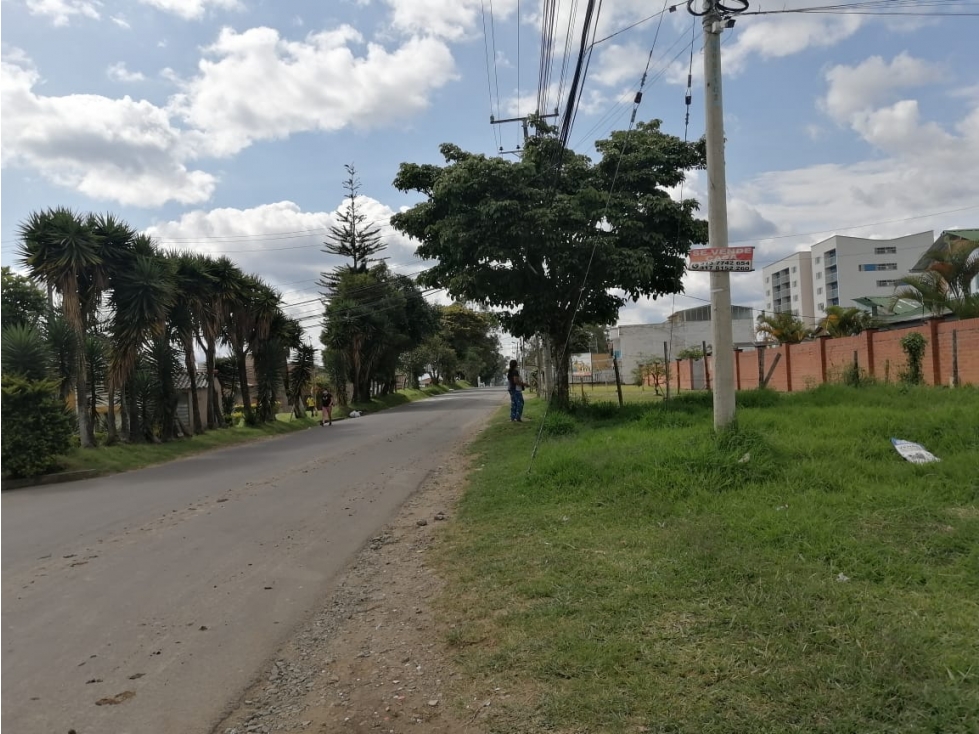 LUXA VENDE LOTE ESQUINERO MADRIGALES DEL NORTE SECTOR MORINDA — foto 4