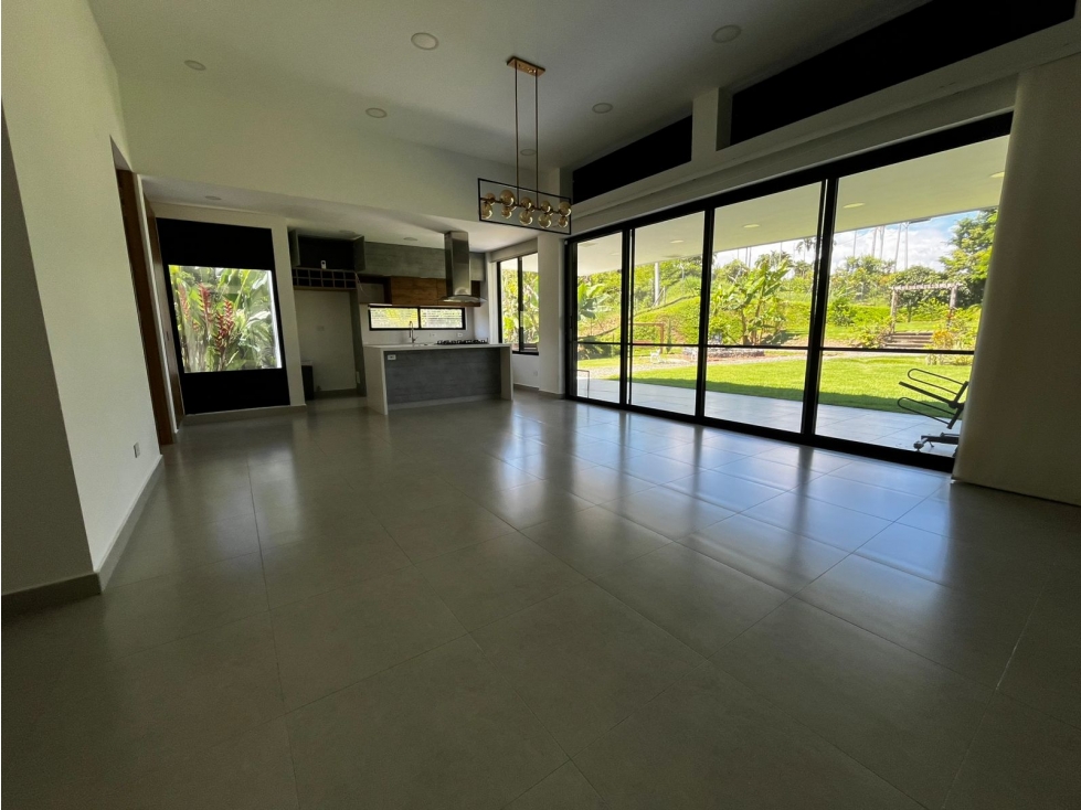 VENTA MODERNA CASA CAMPESTRE, SECTOR EL TIGRE, CERRITOS, PEREIRA - 2
