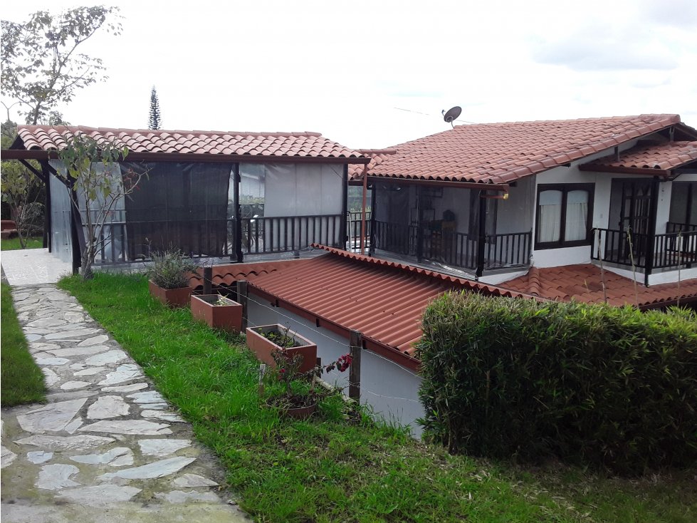 VENTA CASA CAMPESTRE ENTRADA LA CASONA VÍA ARMENIA, PEREIRA COLOMBIA — foto 3