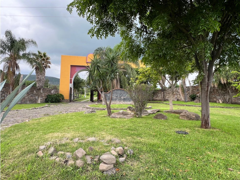 TERRENO FRACCIONAMIENTO MIRADOR DEL VALLE JACONA MICHOACAN - 2
