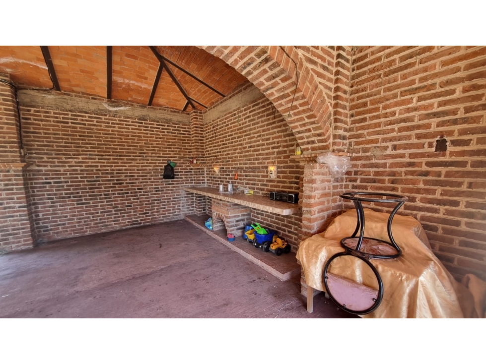 QUINTA O TERRAZA LA CALZONUDA, 2708 m2 SAHUAYO MICHOACAN - 3