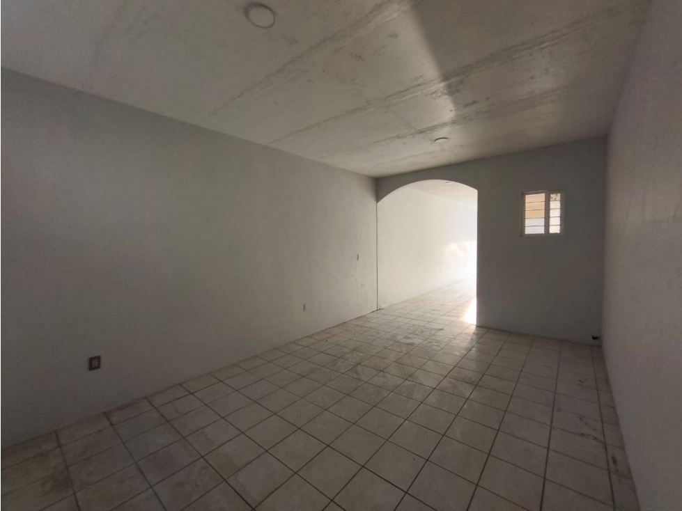 2 LOCALES EN RENTA 68 M2, PLAZA ANAHUAC (LA YERBABUENA) SAHUAYO MICH. - 4