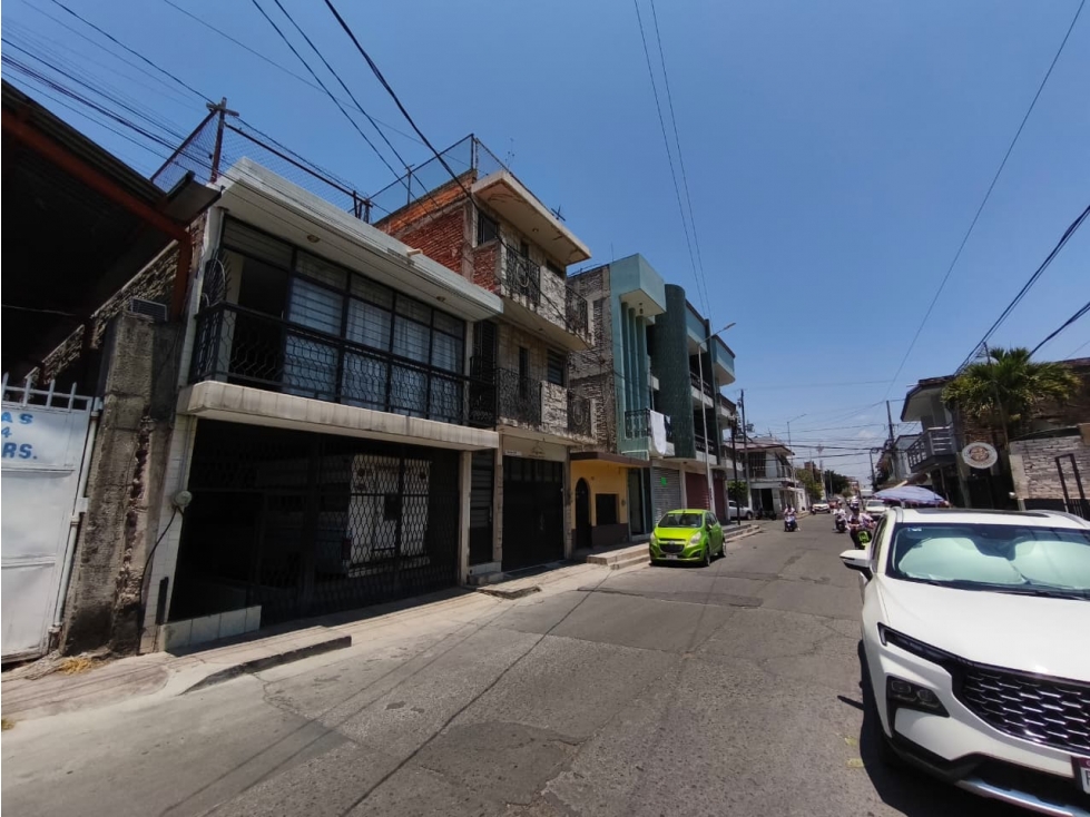 CASA GANTE 5 RECAMARAS 316 M2 EN VENTA ,COL.CENTRO SAHUAYO MICHOACAN — foto 5
