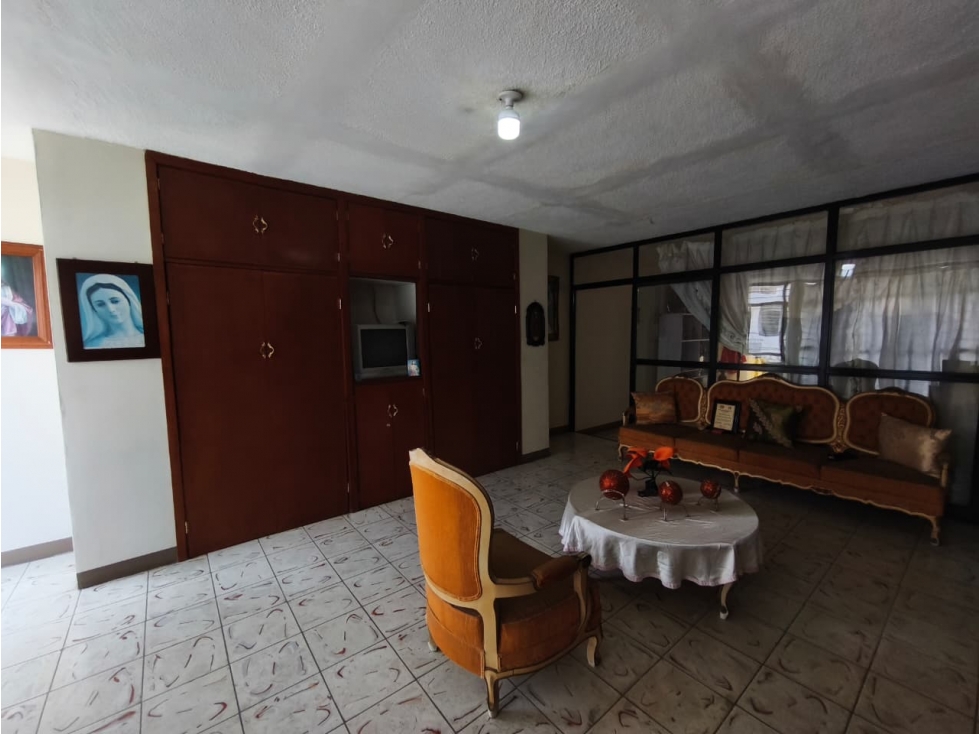 CASA GANTE 5 RECAMARAS 316 M2 EN VENTA ,COL.CENTRO SAHUAYO MICHOACAN — foto 2