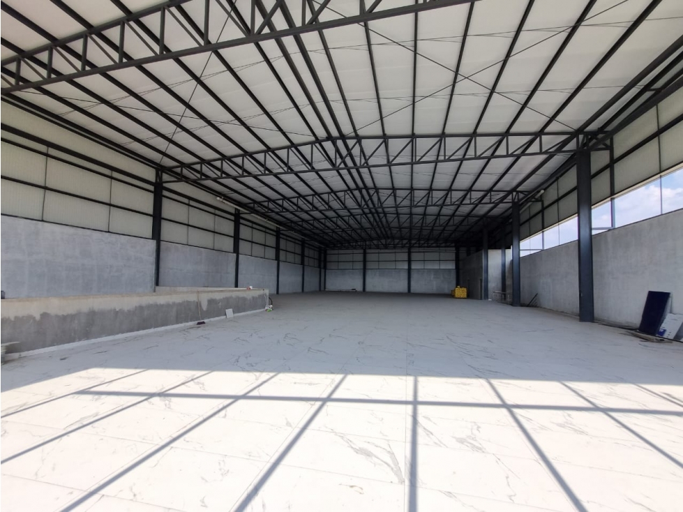 LOCAL 2 NIVELES 1250 M2 ESTACIONAMIENTO BLVD LAZARO C. SAHUAYO MICH - 6