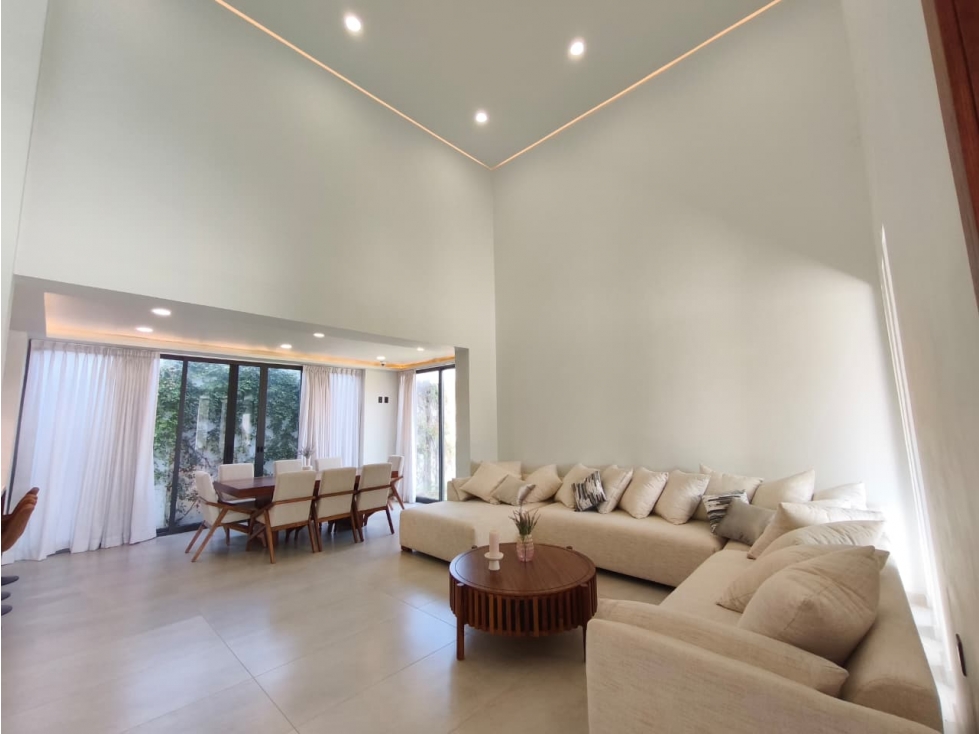 CASA NUEVA EN COTO PRIVADO CEDAR, SAHUAYO MICHOACAN - 2
