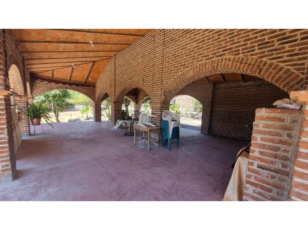 QUINTA O TERRAZA LA CALZONUDA, 2708 m2 SAHUAYO MICHOACAN - 4