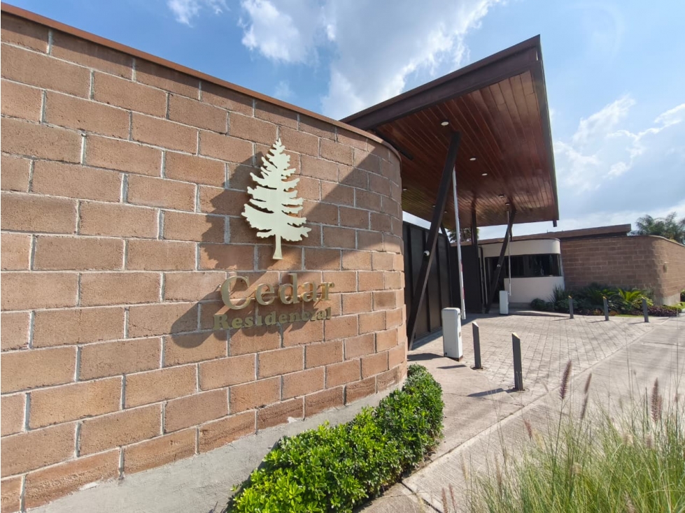 ULTIMOS 4 LOTES DE 200 m2, VENTA COTO PRIVADO CEDAR SAHUAYO MICHOACAN - 1