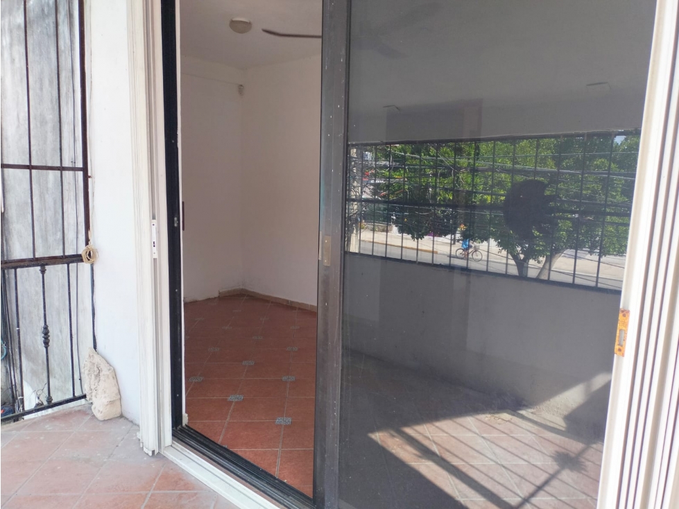 RENTA DPTO SIN MUEBLES SOBRE AV CONSTITUYENTES - EJIDO - 4