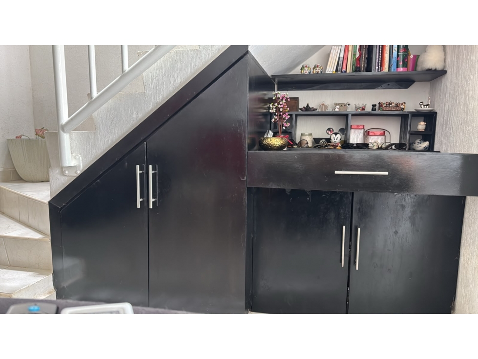 VENTA DE CASA EN OLIVOS 1 - 5