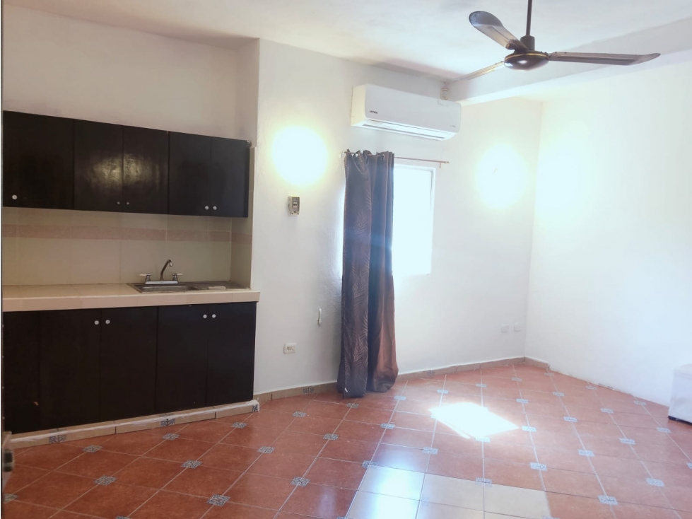 RENTA DPTO SIN MUEBLES SOBRE AV CONSTITUYENTES - EJIDO