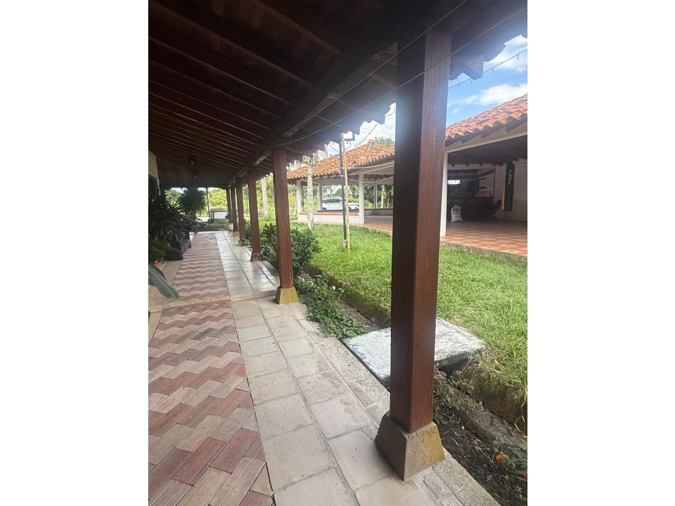 CASA CAMPESTRE Y PRODUCTIVA EN LA UNION VALLE - 2