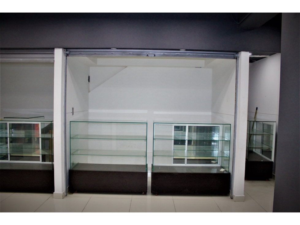 CENTRO COMERCIAL CENTRO DE CALI — foto 2