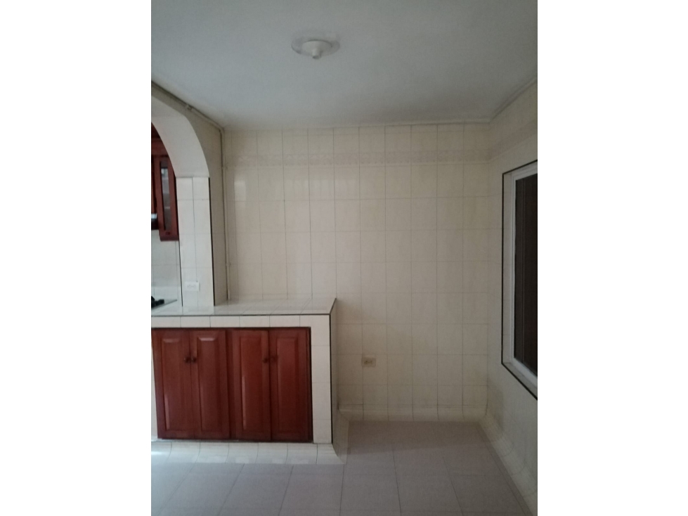 EDIFICIO DE 4 PISOS SALOMIA — foto 6