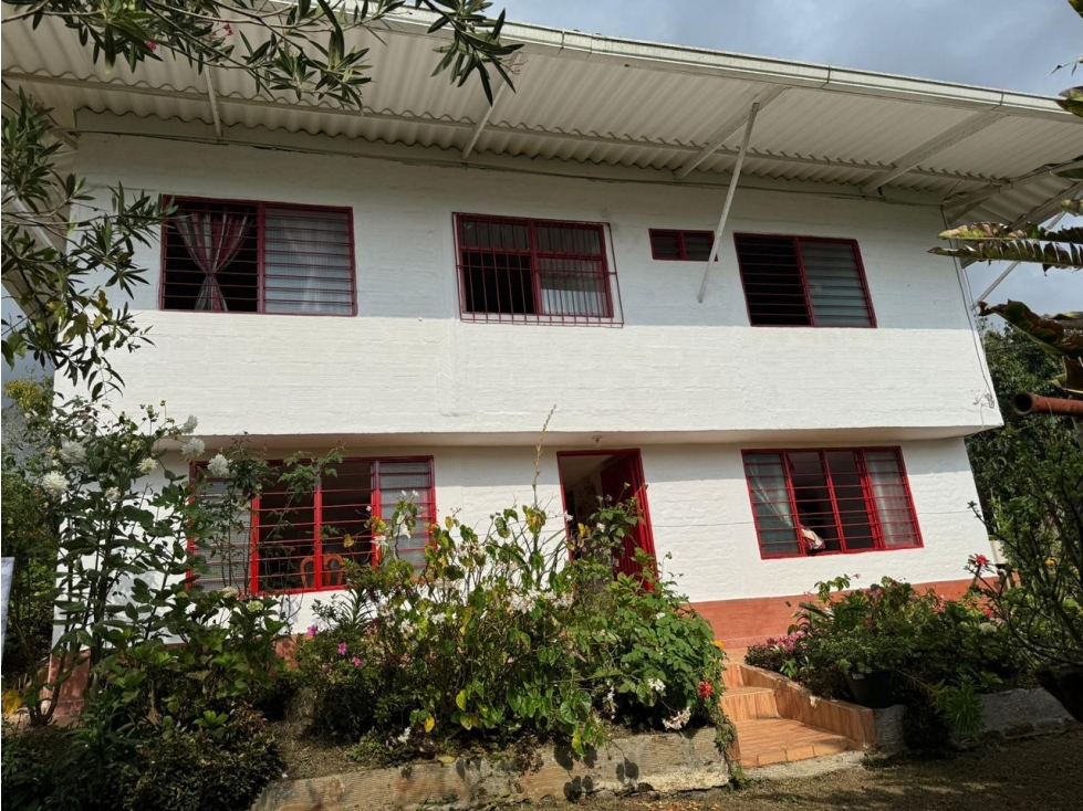CASA CAMPESTRE EN TOCOTA
