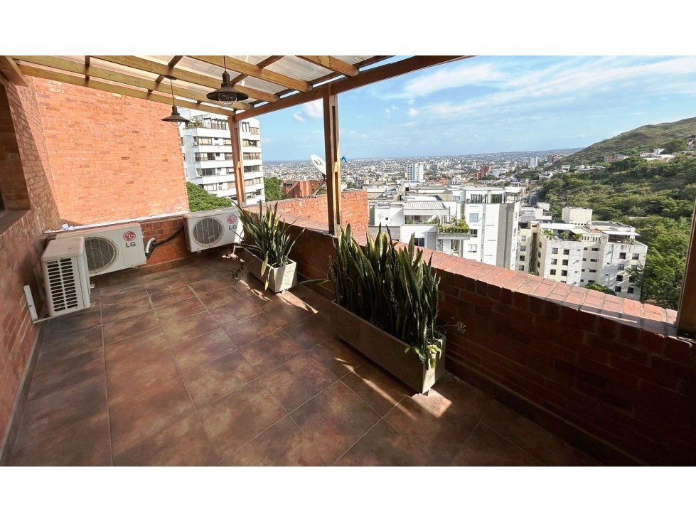 VENDEMOS APTO REMODELADO DUPLEX EN BELLAVISTA. — foto 4