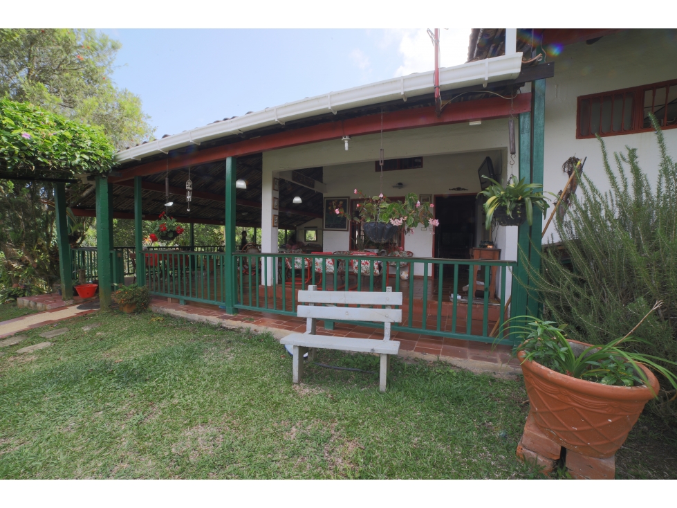 VENDEMOS CASA CAMPESTRE EN EL CARMEN EN PARCELACION BRISAS DEL LAGO — foto 5